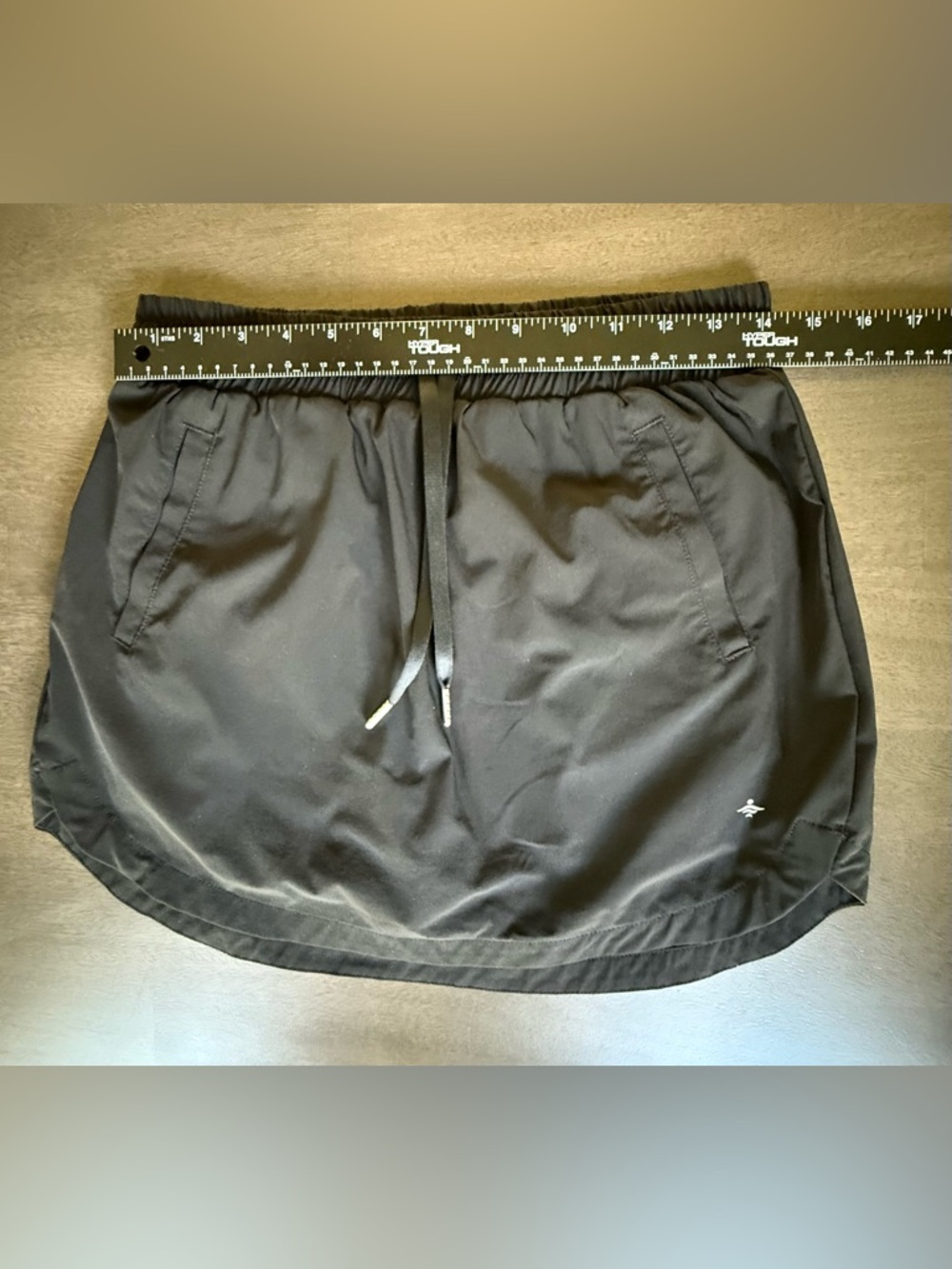 Halara High Waisted Curved Hem Mini Golf Skort Black Women's Size SM - Picture 12 of 14
